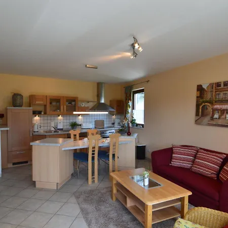 Cozy Apartment In Nohn With Terrace Garden Bbq Zewnętrze zdjęcie