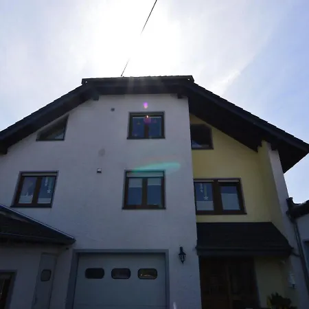 Cozy Apartment In Nohn With Terrace Garden Bbq Zewnętrze zdjęcie