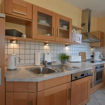 Cozy Apartment In Nohn With Terrace Garden Bbq Zewnętrze zdjęcie