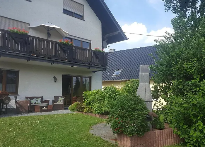 Cozy Apartment In Nohn With Terrace Garden Bbq